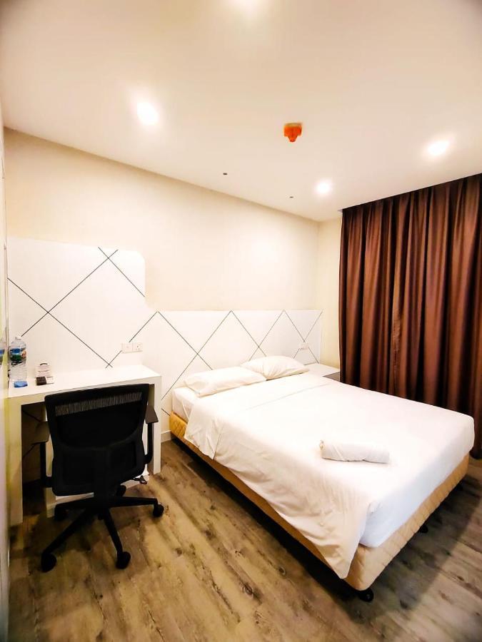 Hotel Capital Express Kota Kinabalu Exterior foto